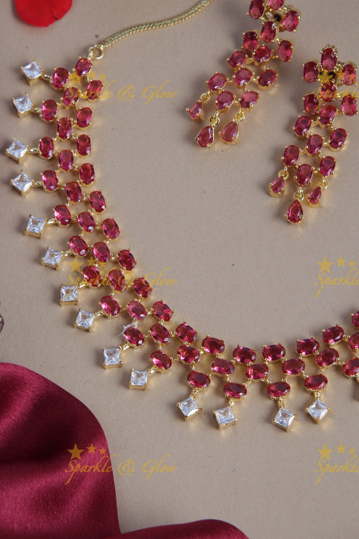 Glorious AD stone necklace with mini stones - Red