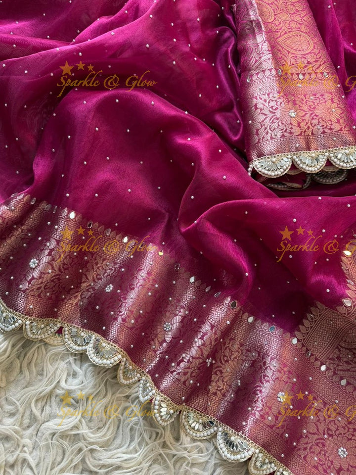 Exquisite Banarasi Tissue Saree with Gold Zari Elegance
