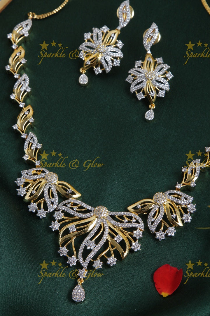 Intricate leaf design AD stone gold necklace