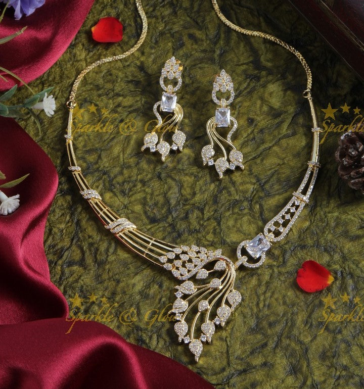 Beautiful dual design AD short necklace
