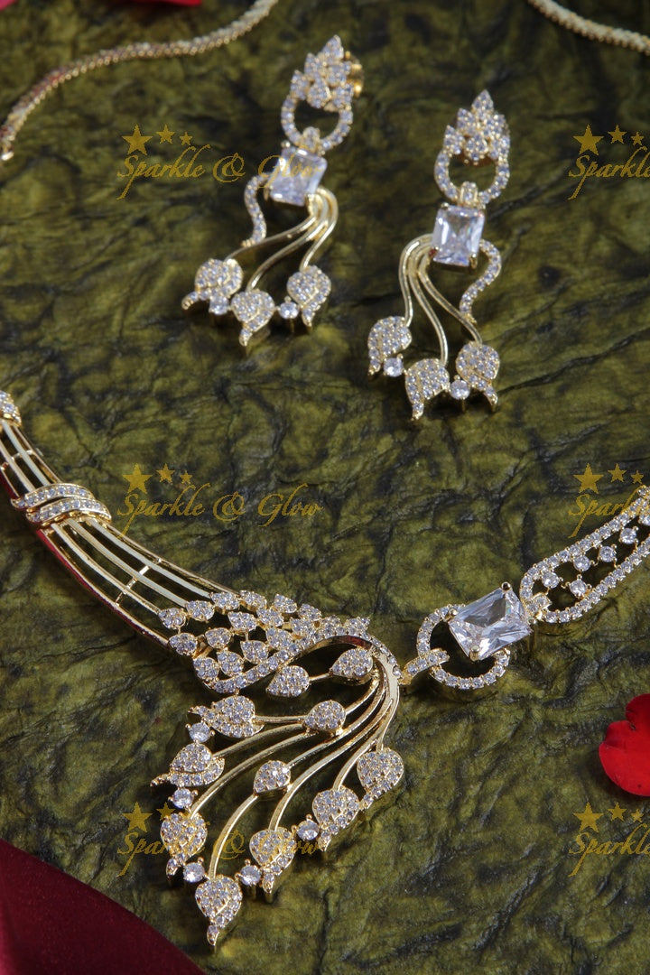 Beautiful dual design AD short necklace