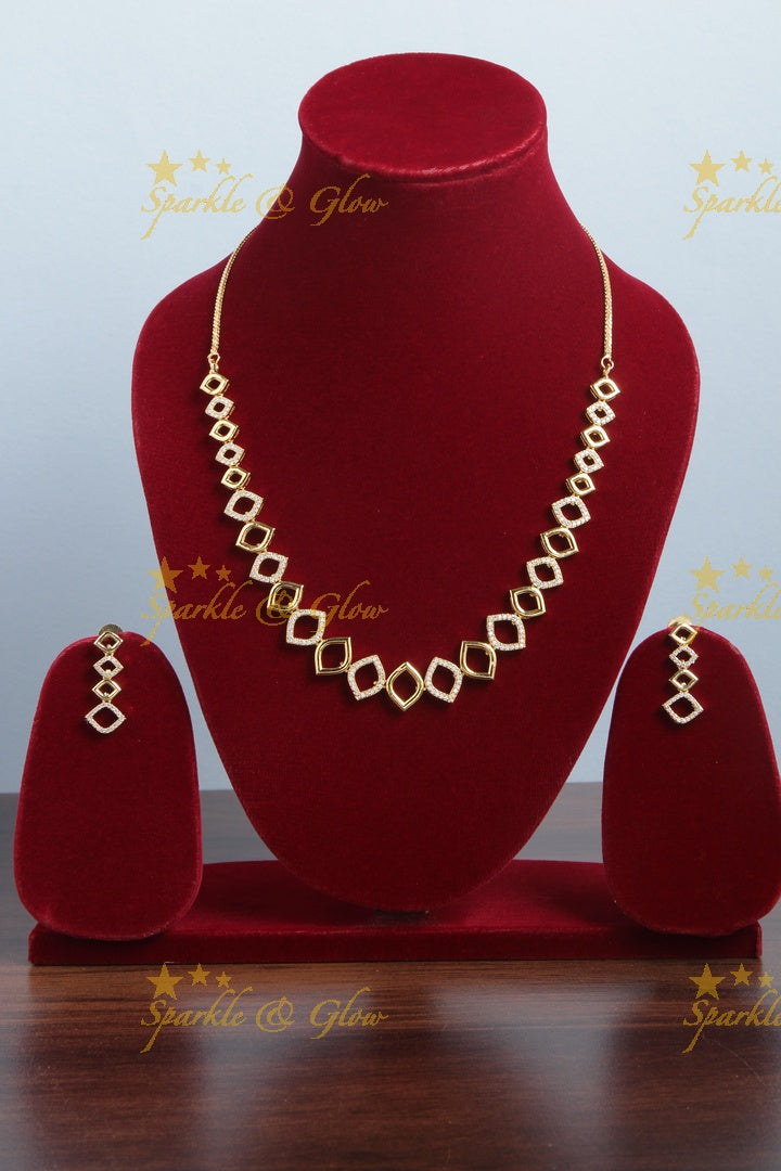Diamond shape design AD stone short necklace