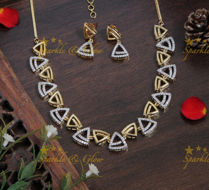 Beautiful triangle dual shade design AD short necklace