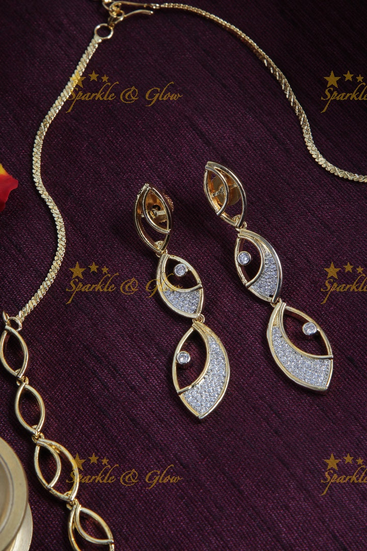 Intricate eye design Gold finish AD stone short necklace