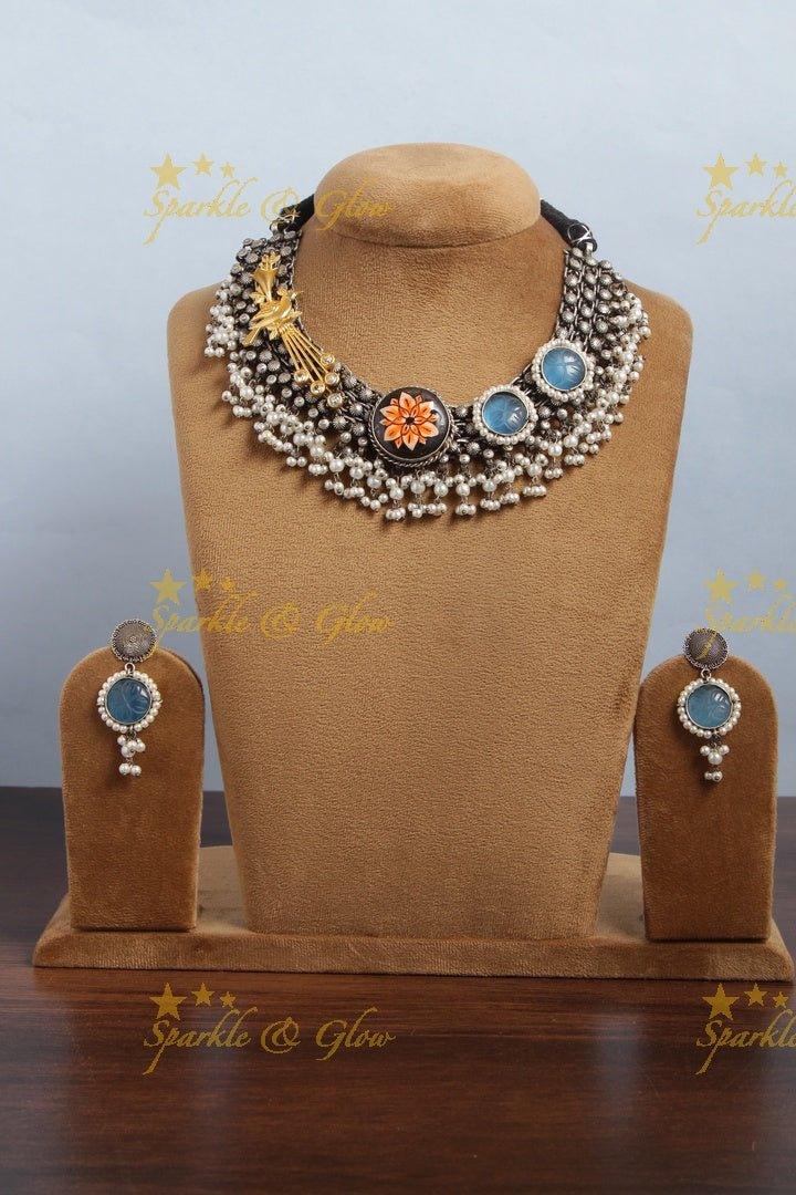 Beautiful silver stone choker with pearls - Blue - Sparkle and Glow