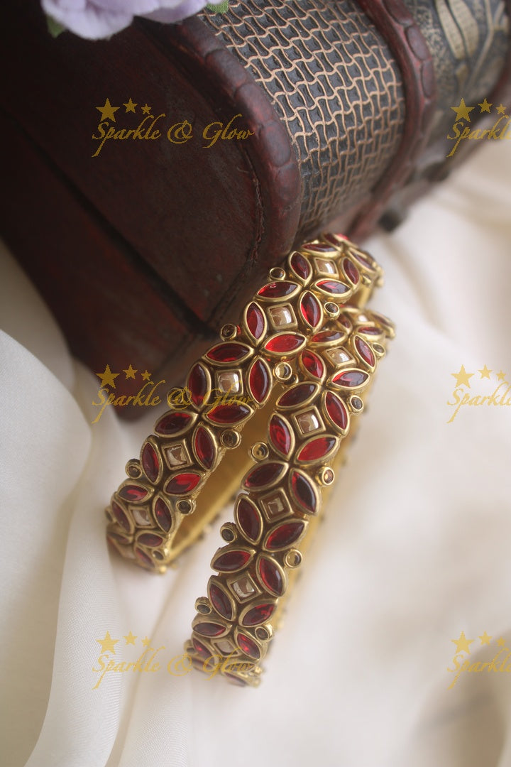 Silk thread flower design bangle a pair - White
