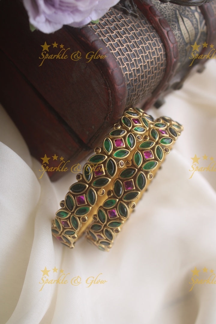 Silk thread flower design bangle a pair - White