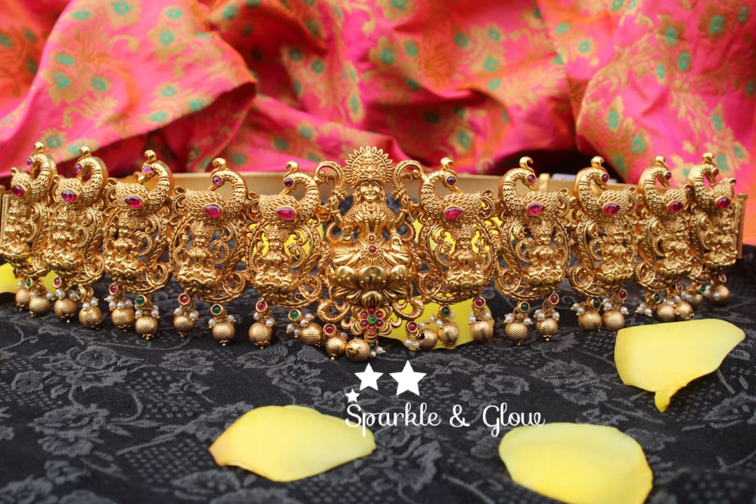 Antic polished nagas, lakshmi and peacock design hipbelt with real kemp stones