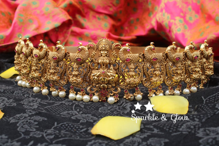 Antic polished nagas, lakshmi and peacock design hipbelt with real kemp stones