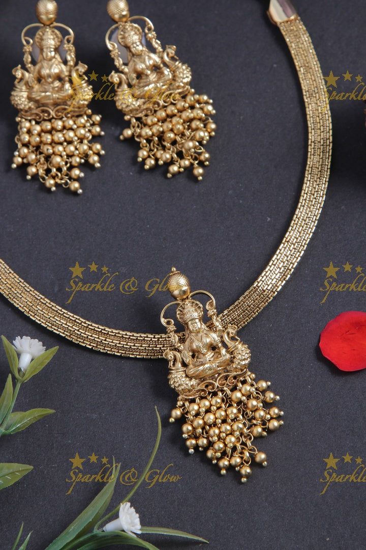 Gold alike lakshmi gold beads cluster pendent choker