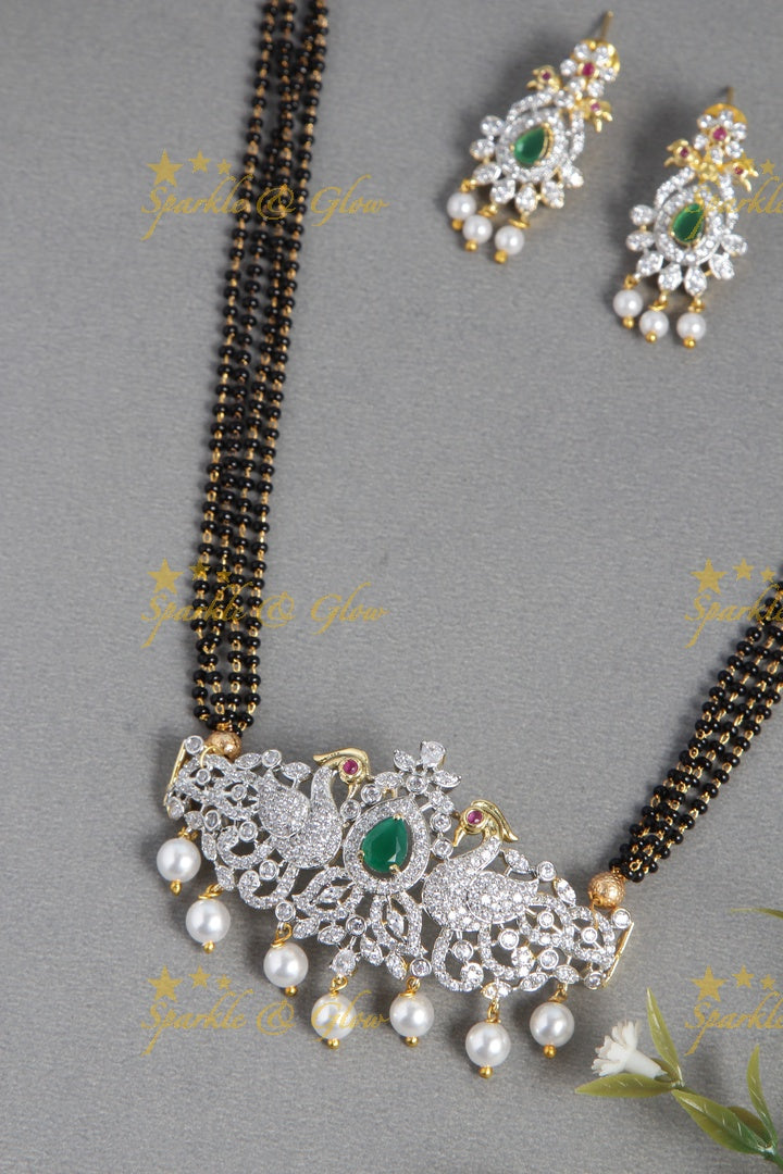 Glittering GJ polish long black beads necklace - Green