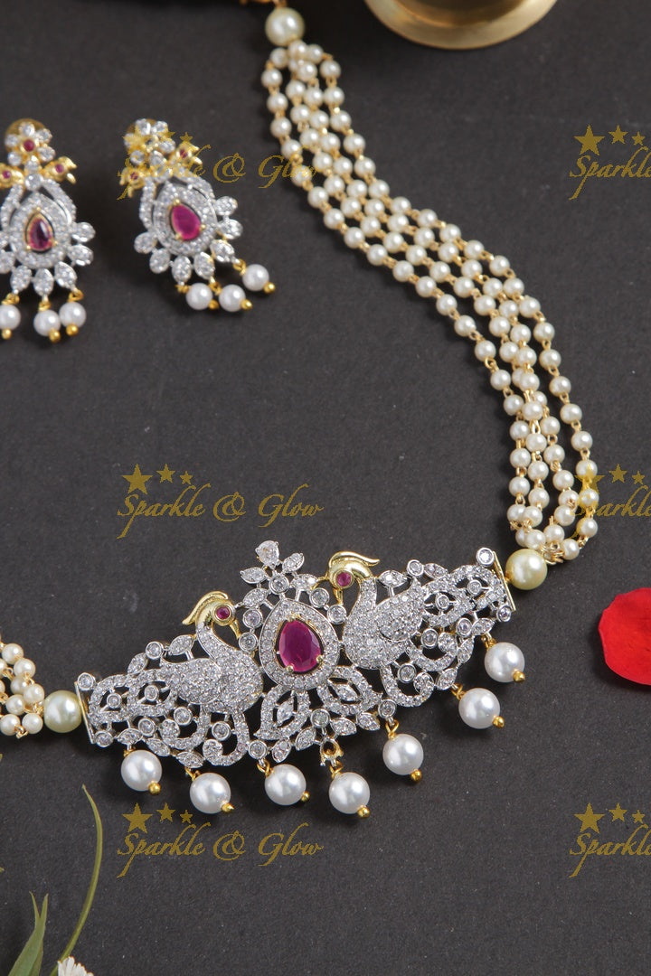 Glittering peacock GJ polish pearl choker - pink