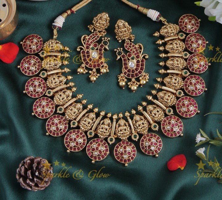 Glorious Lakshmi carved floral bottu short necklace - Sparkle and Glow - 