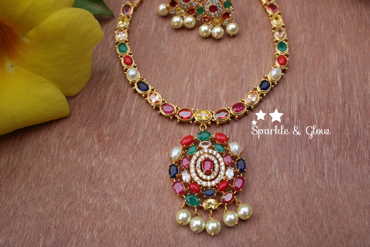 Gold polished navarathna necklace