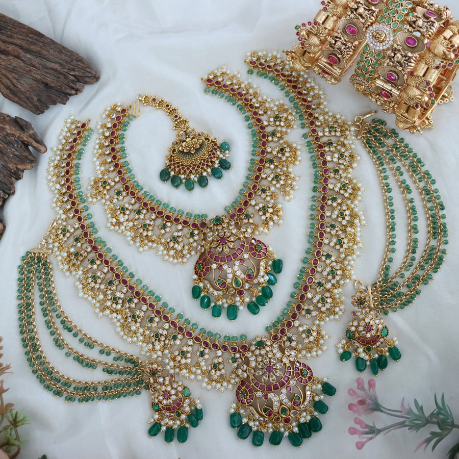 Obsessed is an understatement 😍
Wedding Season Sale Get 15% discount on sitewide
Get Free Gift Above 10k
Get Free Shipping above 7.5k &30k(Domestic&
International)
Get 7% discount on First Order
Visit website to place your order, link in the bio
www.sparkleandglow.co.in
1.ID L-18097,S-18087,EC-17023,M-25108,B-24583,18963
2.ID L-27554,S-27553,EC-22034,M-16042,B-24551,24595
3.ID L-27537,S-27538,EC-27928,M-26862,B-27432_2_8,27432_2_8
4.ID L-27536,S-27535,EC-27931,M-26871,B-27931
5.ID L-18685,S-18027,EC-28172,