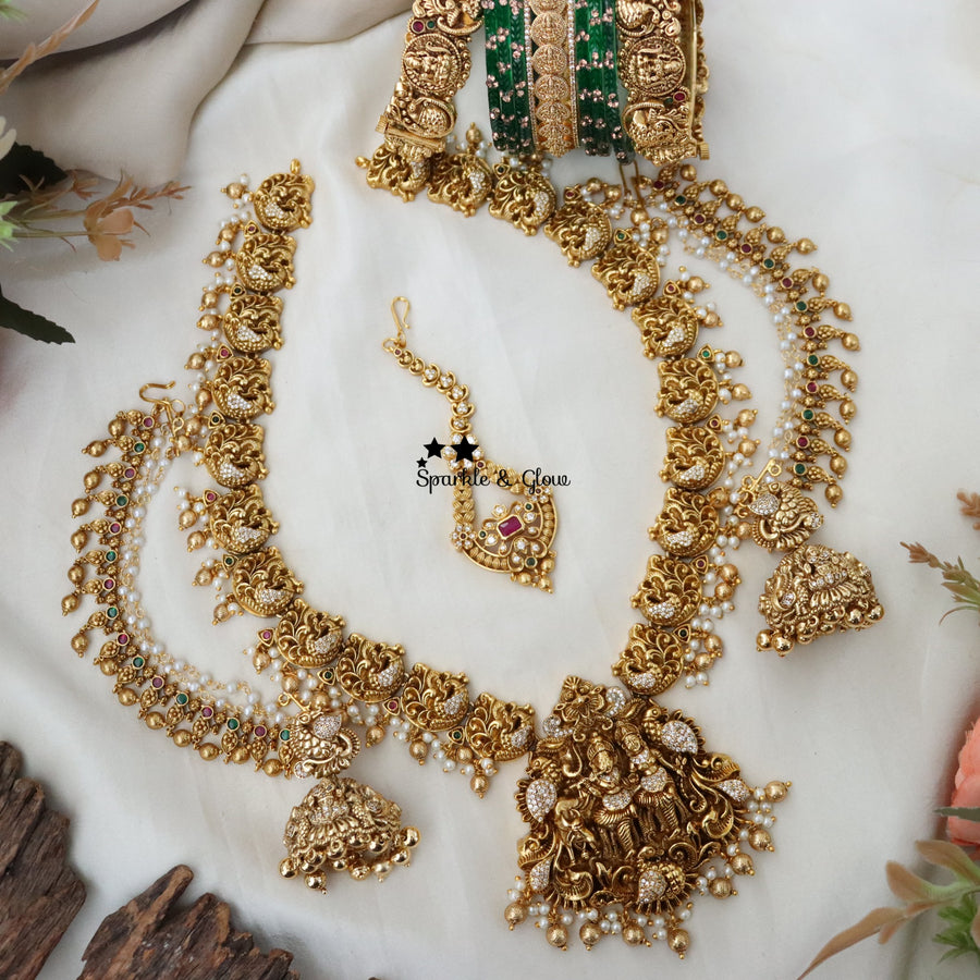 Make a statement that flows with every step ✨👑
Our Long Necklace Sets are designed to add that grand, regal touch to your look—perfect for layering or wearing as a statement piece 💫
Wedding Season Sale Get 15% discount on sitewide
Get Free Gift Above 10k
Get Free Shipping above 7.5k &30k(Domestic&
International)
Get 7% discount on First Order
Visit website to place your order, link in the bio
www.sparkleandglow.co.in
1.ID  L-7149,E-3749,EC-25914,M-25124
2.ID L-20228,E-19470,EC-27929,M-16120
3.ID L-705,E-2