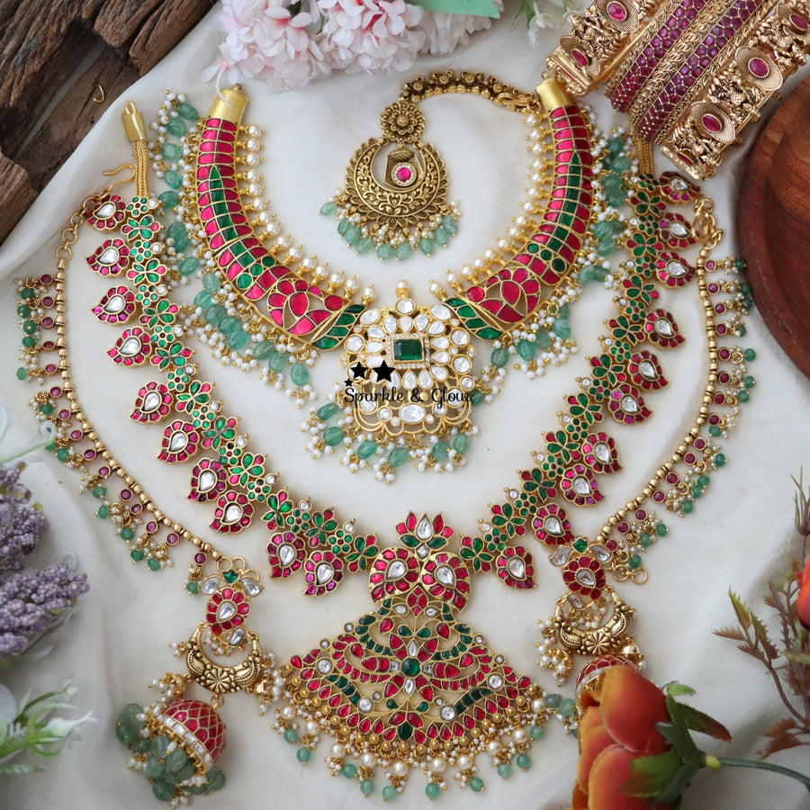 For the bride who chooses royalty over trends 👑
Wedding Season Sale Get 15% discount on sitewide
Get Free Gift Above 10k
Get Free Shipping above 7.5k &30k(Domestic&
International)
Get 7% discount on First Order
Visit website to place your order, link in the bio
www.sparkleandglow.co.in
1.ID L-21099,S-22662,M-14056,EC-27951,B-16166,24598
2.ID L-25640,S-21647,M-25125,E-20918,EC-27956,B-24595,11203
3.ID L-2837,S-22661,M-22661,E-22689,EC-23471,B-18963,18982
4.ID L-18097,S-18087,M-26862,EC-22034,B-24583,2945
5.