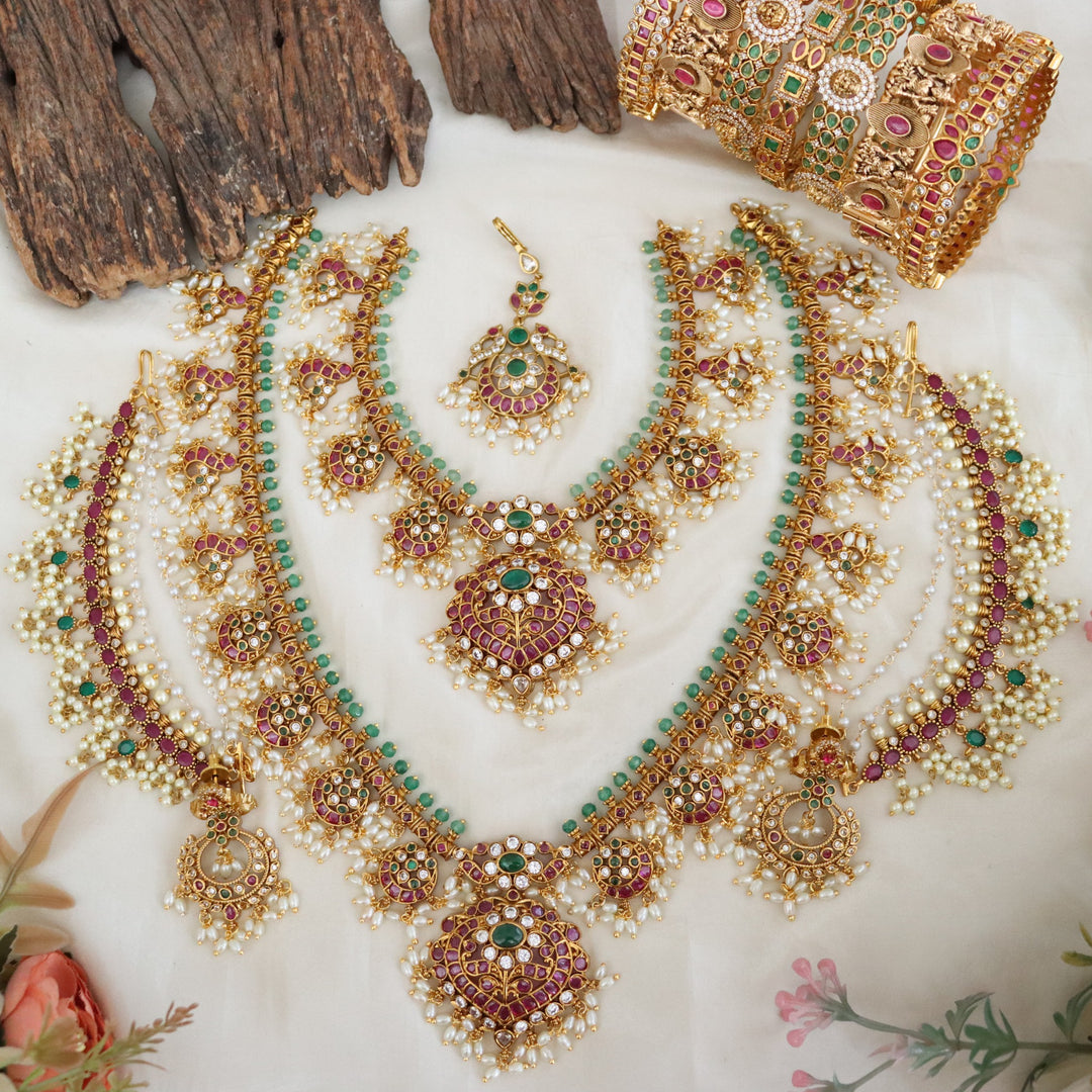 Obsessed is an understatement 😍
Wedding Season Sale Get 15% discount on sitewide
Get Free Gift Above 10k
Get Free Shipping above 7.5k &30k(Domestic&
International)
Get 7% discount on First Order
Visit website to place your order, link in the bio
www.sparkleandglow.co.in
1.ID L-18097,S-18087,EC-17023,M-25108,B-24583,18963
2.ID L-27554,S-27553,EC-22034,M-16042,B-24551,24595
3.ID L-27537,S-27538,EC-27928,M-26862,B-27432_2_8,27432_2_8
4.ID L-27536,S-27535,EC-27931,M-26871,B-27931
5.ID L-18685,S-18027,EC-28172,