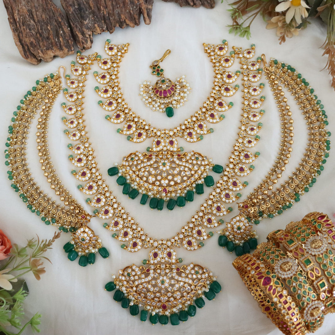Obsessed is an understatement 😍
Wedding Season Sale Get 15% discount on sitewide
Get Free Gift Above 10k
Get Free Shipping above 7.5k &30k(Domestic&
International)
Get 7% discount on First Order
Visit website to place your order, link in the bio
www.sparkleandglow.co.in
1.ID L-18097,S-18087,EC-17023,M-25108,B-24583,18963
2.ID L-27554,S-27553,EC-22034,M-16042,B-24551,24595
3.ID L-27537,S-27538,EC-27928,M-26862,B-27432_2_8,27432_2_8
4.ID L-27536,S-27535,EC-27931,M-26871,B-27931
5.ID L-18685,S-18027,EC-28172,