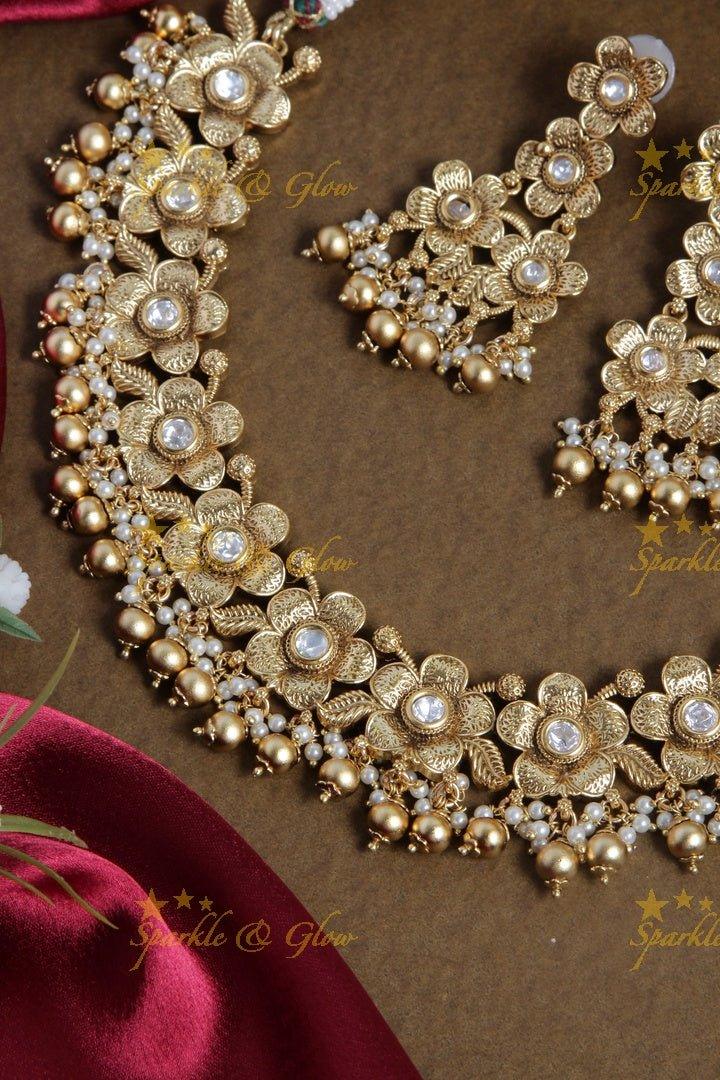 Beautiful Kundan non idol floral gutta puslau necklace - Sparkle and Glow