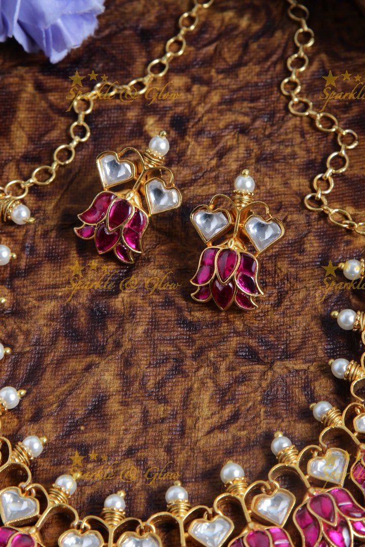 Gorgeous Jadau lotus encarved short necklace - Sparkle and Glow - Back Thread - 