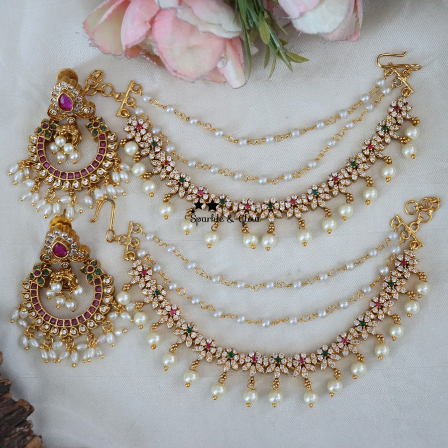 Why wear just jhumkas when you can elevate it with an earchain? 👑
1.ID E-25712,EC-23470
2.ID E-28190,EC-25919
3.ID E-6331,EC-28329
4.ID E-19470,EC-14729
5.ID E-28225,EC-20202
6.ID E-28214,EC-2147
7.ID E-6298,EC-23478
8.ID E-23443,EC-22034
9.ID E-28238,EC-25897
10.ID E-28218,EC-27929
[jhumka with earchain, bridal jhumka combo, temple jewellery jhumkas, kundan jhumka with chain, south indian bridal earrings, traditional jhumka earrings, earchain earrings combo, wedding jewellery earrings, antique gold jhumka