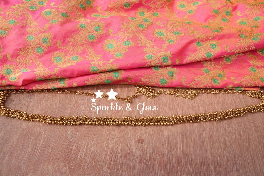 Gold beads cluster gold alike polished simple hipchain - Sparkle and Glow