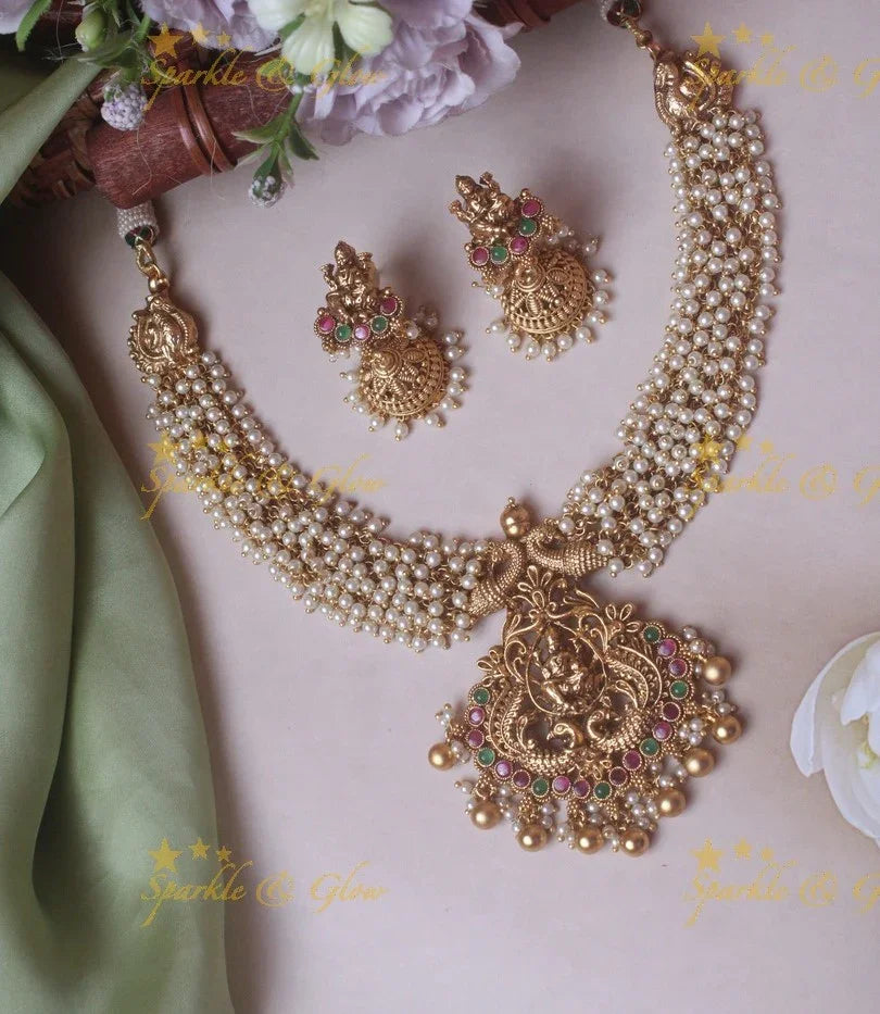 Elegant gold alike pearl cluster Lakshmi necklace - Pink Green - Sparkle and Glow
