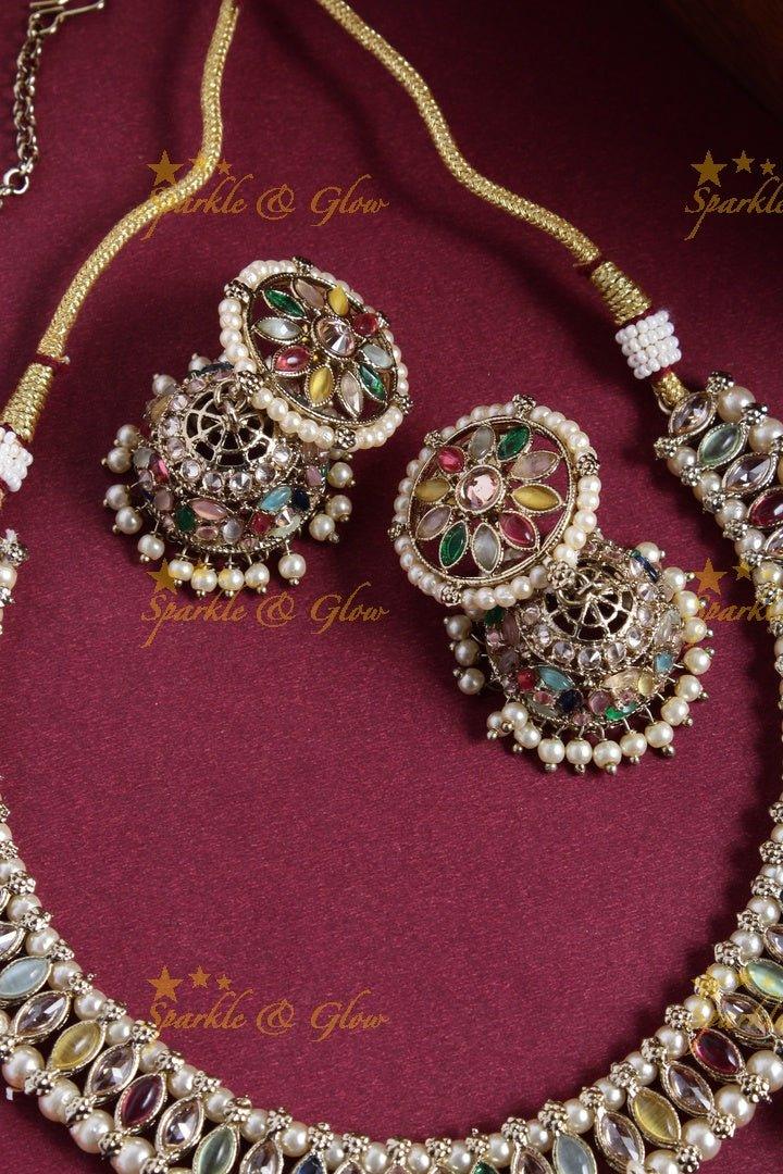 Beautiful oval shape design short necklace - Multi - Sparkle and Glow