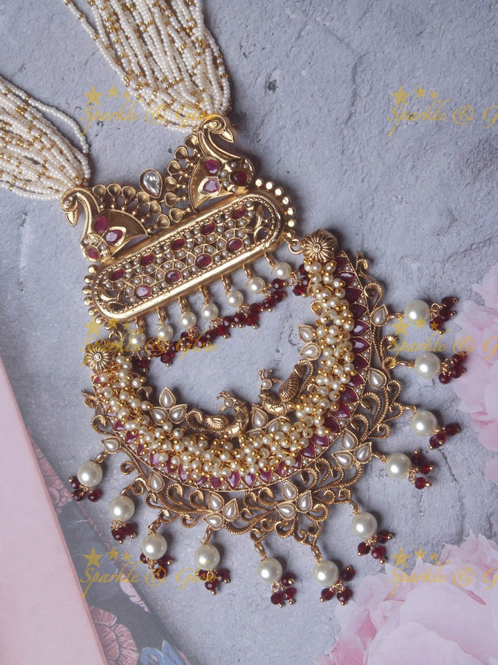 Stunning pearl cluster Peacock pendent chain - Red