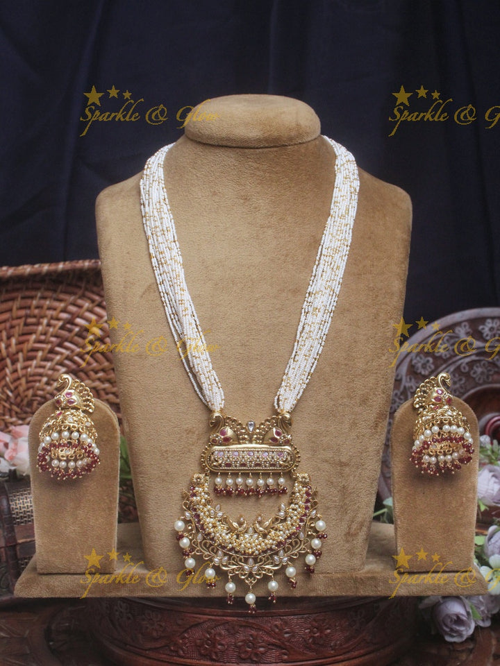 Stunning pearl cluster Peacock pendent chain - Red