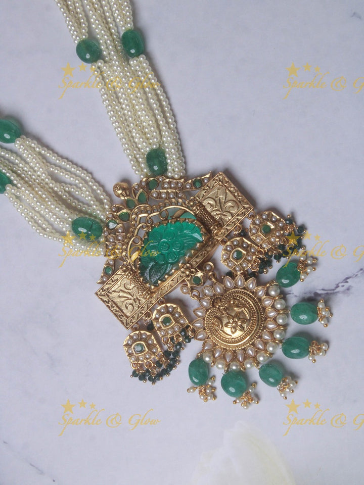 Beautiful non idol carving stone pendent pearl chain with green beads