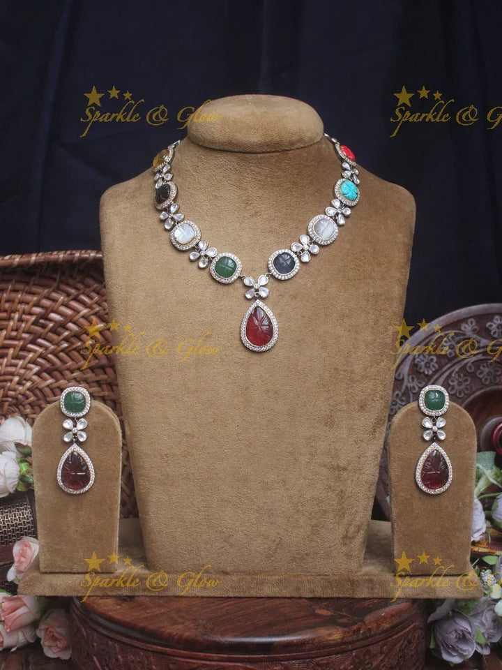 Exquisite carved stone kundan necklace - Navarathna - Sparkle and Glow