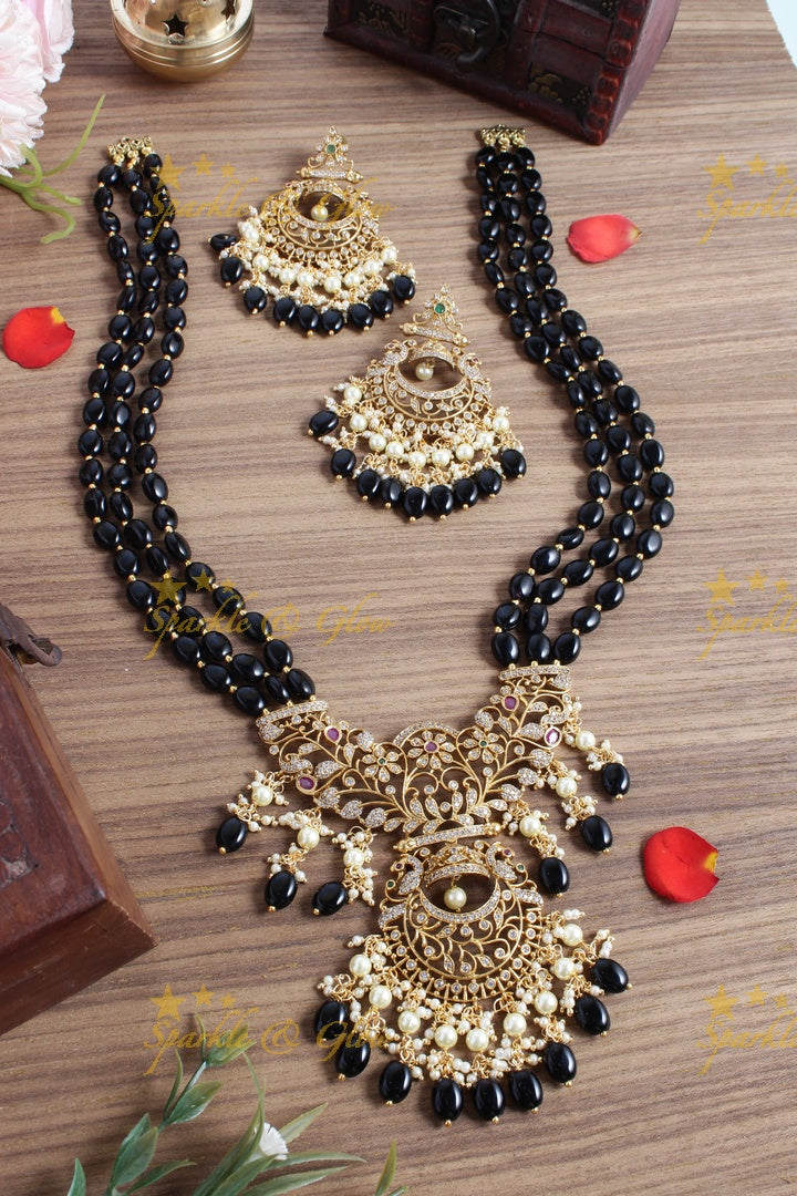 Premium Matt bead necklace floral half moon pendent - black