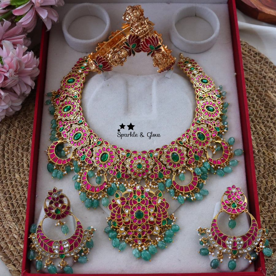 ✨ Luxury of Jadau, elegance of a bride  without the heavyweight! ✨
Wedding Season Sale Get 15% discount on sitewide
Get Free Gift Above 10k
Get Free Shipping above 7.5k &30k(Domestic&
International)
Get 7% discount on First Order
1.ID S-25640,E-19470,B-27452
2.ID S-5505,E-15905,B-27439_2_4
3.ID S-22641,E-20918,B-27440_2_4
4.ID S-19463,B-2945
5.ID S-22662,B-17519
6.ID S-12308,E-2769,B-23506
7.ID S-22650,E-22672,B-25259
8.ID S-19979,E-20991,B-24583
Visit website to place your order, link in the bio
www.sparkl