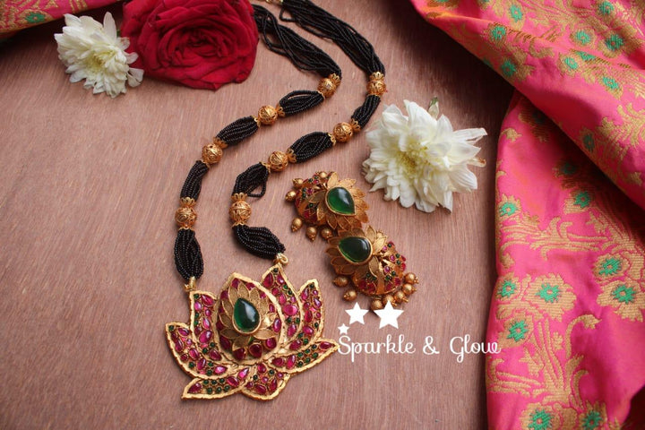 Kemp stones unique and statement lotus black beads pendent chain - Sparkle and Glow