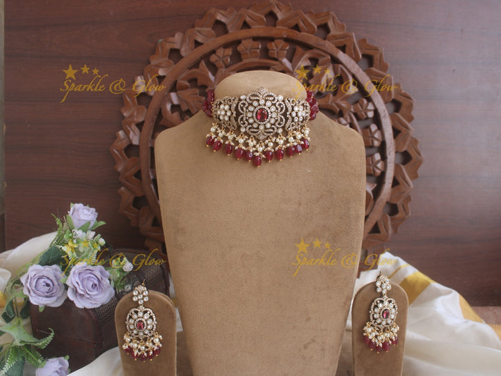 Statement Victorian AD floral choker - PInk
