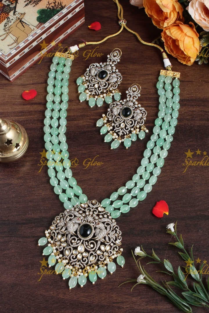 Beautiful victorian AD beads silver intricate design carved pendent - Light Blue