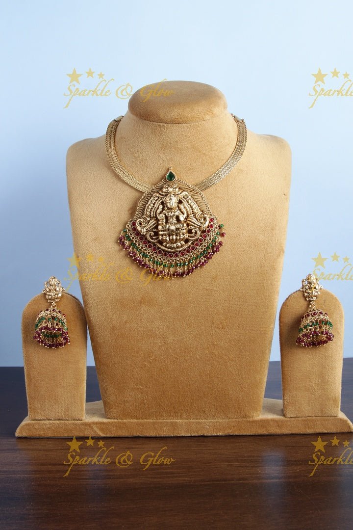 Beautiful gold alike lakshmi peacock carved pendent short necklace - Sparkle and Glow - Back Thread - 