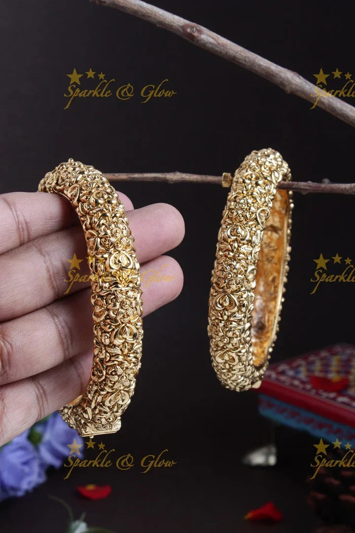 Antique intricate leaf design bangles - pair - Sparkle and Glow