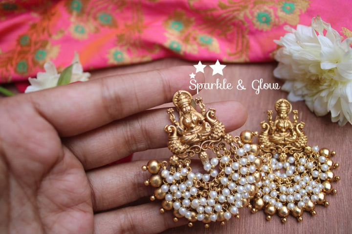 Gold alike Lakshmi festive bali with gold cluster