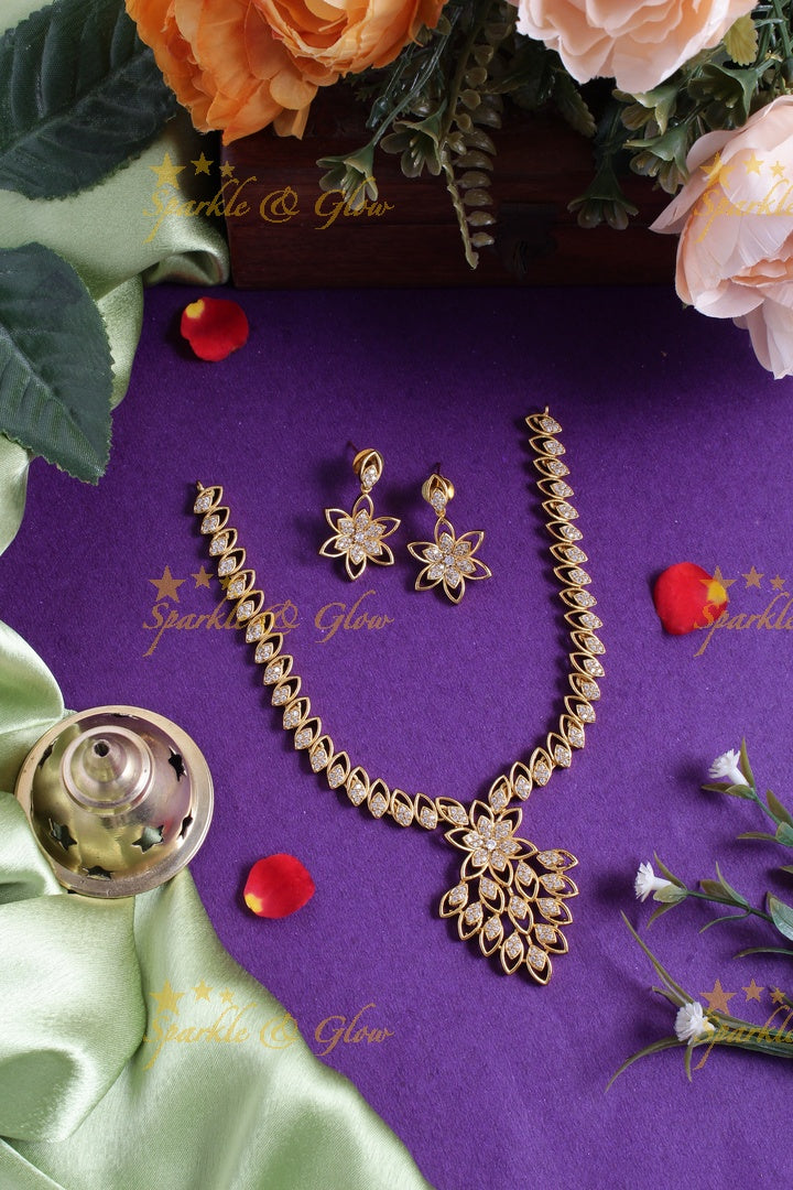 Premium Matte oval deisgn floral AD necklace - Multi