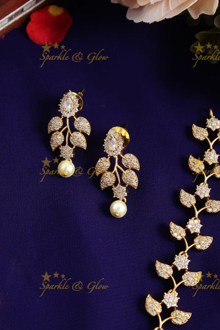 Premium Matte leaf deisgn floral AD necklace - Sparkle and Glow
