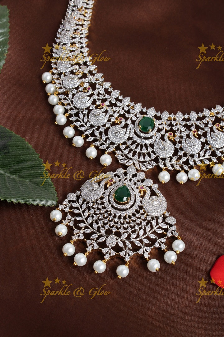 Stunning GJ Polish peacock carved pearl long necklace - Green