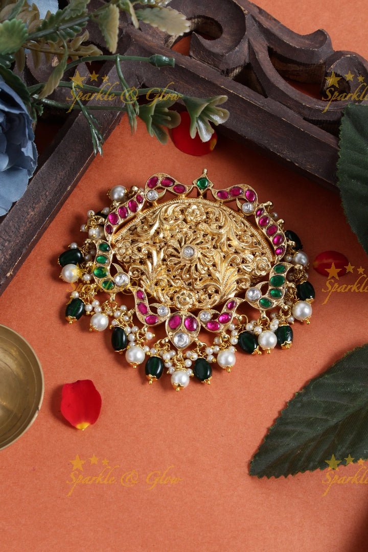 Gheru gold intricate design black and pearl bead pendent set - Sparkle and Glow - 