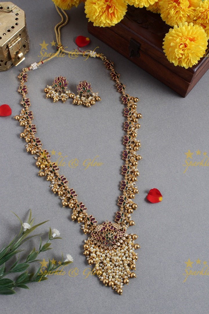 Exquisite Lotus and peacock kemp long necklace with ruby emerald and green beads - Sparkle and Glow - Gold - Back Thread