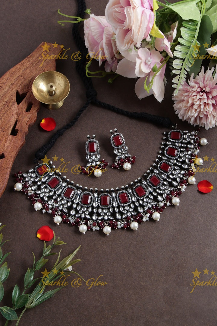 Statement Black metal polish Green Stone silver necklace