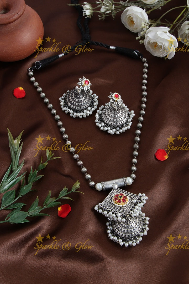 Silver look alike beads jhumuka pendent chain with Red jadau hibiscus