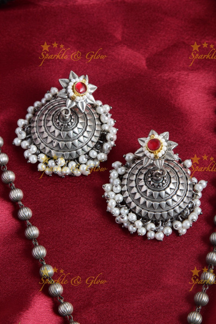 Silver look alike beads jhumuka pendent chain with blue jadau hibiscus