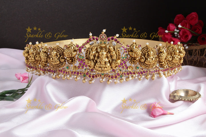 Beautiful Lakshmi Gold alike Hipbelt with kemp and white stones